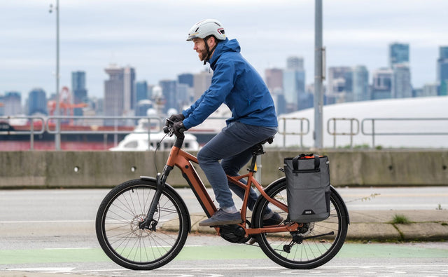 Two Wheel Gear Grey Solo Market Pannier attached to electric bicycle with bike commuter