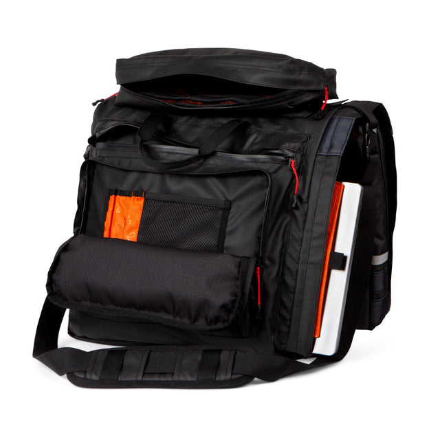 Two Wheel Gear - Classic 3.0 Garment Pannier - Black Ripstop Recycled - Bike Suit Bag - Laptop